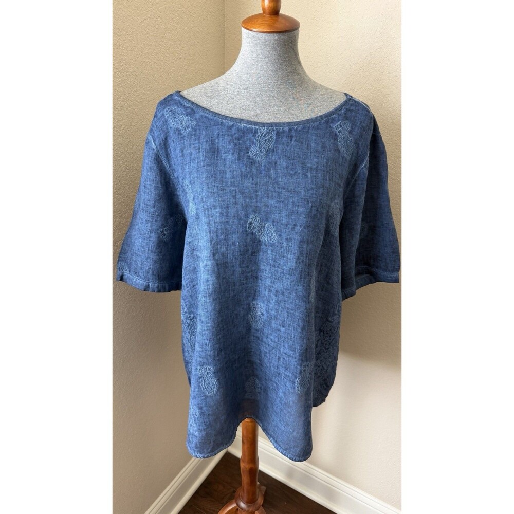 Chico's Women's Size 3 (XL/16) Blue Embroidered Linen Blouse